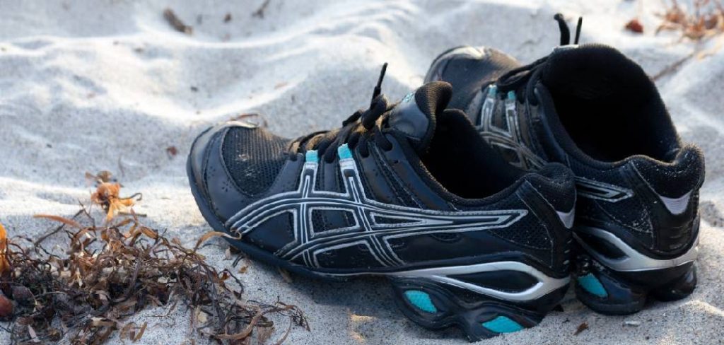 How to Keep Sand Out of Running Shoes