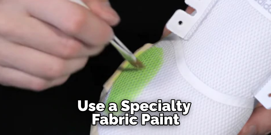  Use a Specialty Fabric Paint