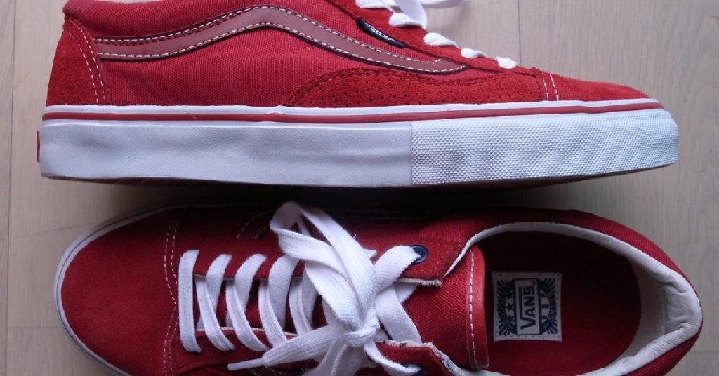How to Style Red Vans