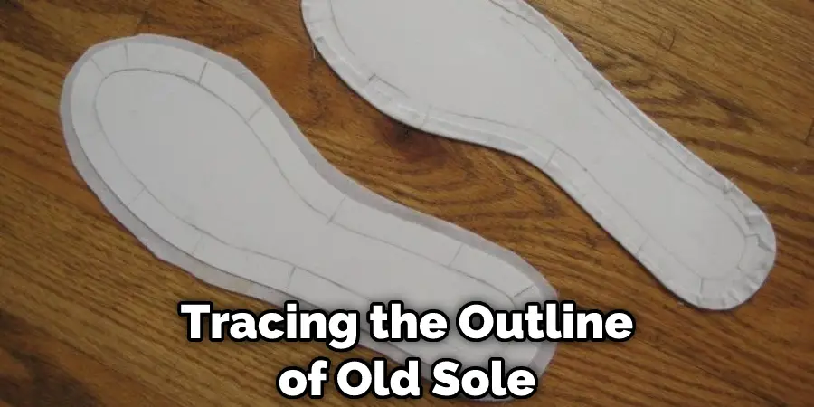 Tracing the Outline of Old Sole