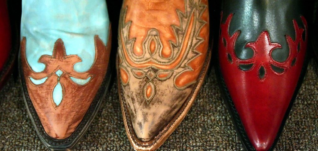 How Do Lucchese Boots Fit