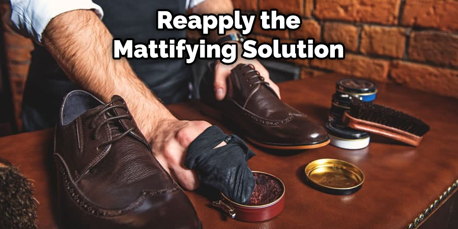 Reapply the Mattifying Solution