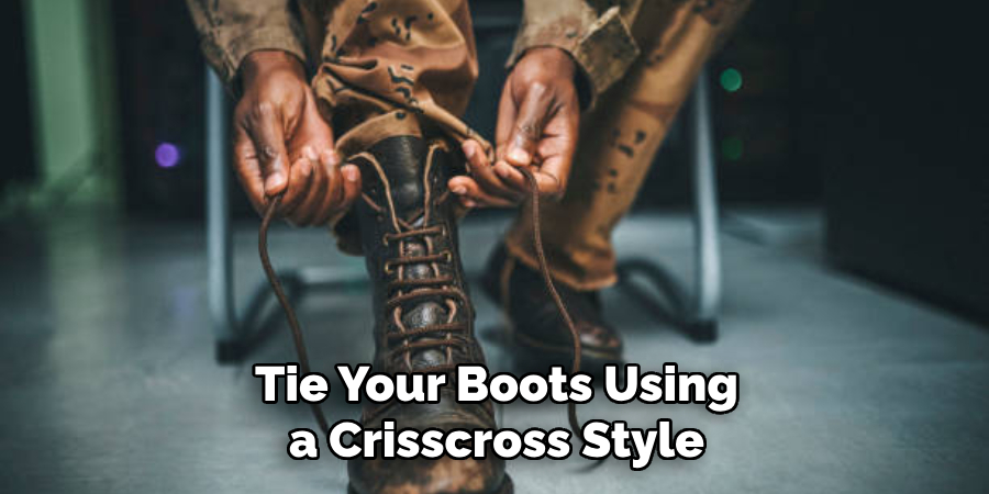 Tie Your Boots Using a Crisscross Style
