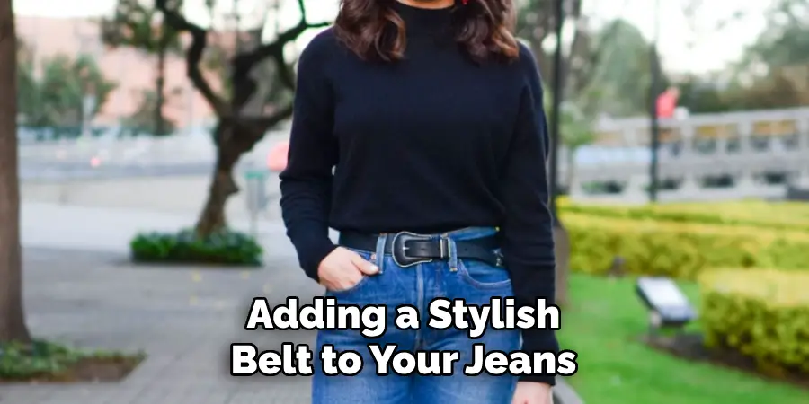Adding a Stylish Belt to Your Jeans