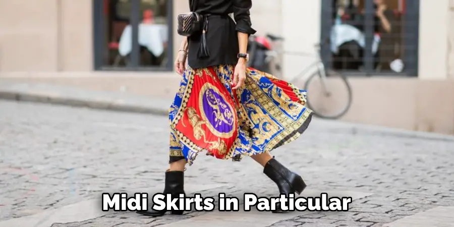 Midi Skirts in Particular