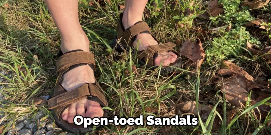 Open-toed Sandals