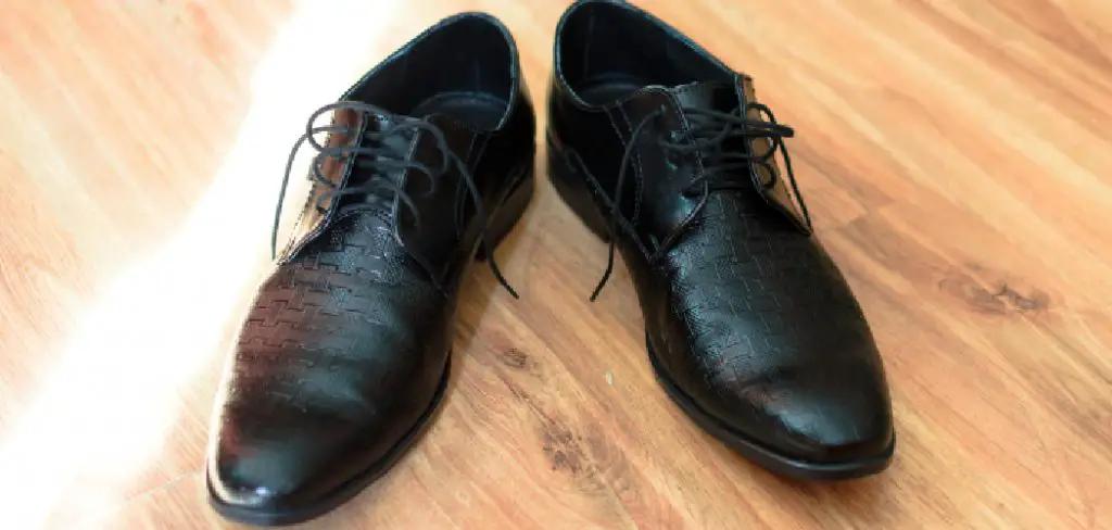 How to Remove Watermarks From Leather Shoes