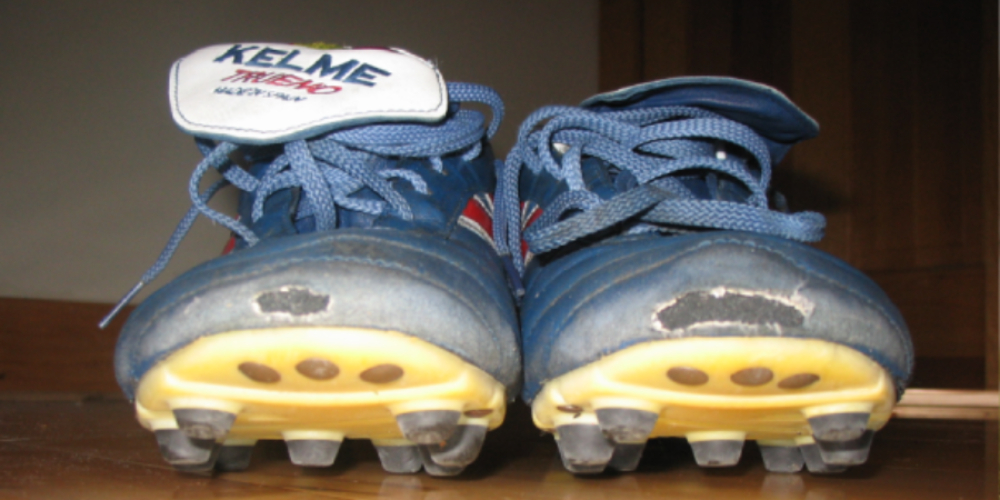 How to Keep Cleats From Smelling